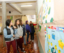Colégio Estadual Senador Manoel Alencar Guimarães, exposição com o tema da Copa do Mundo 2014 no Brasil. 11-06-14.