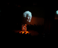 Apresentação do DanCEP homenageando Helena Kolody. 11-06-13
