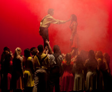 “O destino que se cumpriu” do Grupo de Dança Contemporânea (Dancep) recebeu prêmios no 16º Norte Festival de Dança de Viana, em Portugal.