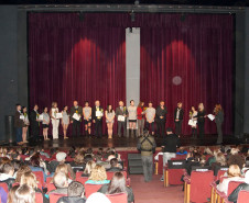 “O destino que se cumpriu” do Grupo de Dança Contemporânea (Dancep) recebeu prêmios no 16º Norte Festival de Dança de Viana, em Portugal.