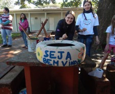 População se uniu para promover melhorias em escola do campo em Terra Boa, além de realizar diversas atividades em evento.