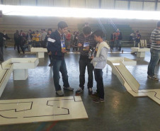 Alunos de Londrina vão representar Paraná na fase regional da Olimpíada Brasileira de Robótica.
Foto: Divulgação