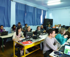 Os responsáveis pela postagem de materiais receberam conteúdos que auxiliam na manutenção e atualização das informações das escolas.
