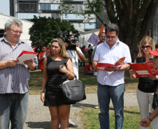 O Governo do Paraná prevê construir, em parceria com o governo federal, mais 19 escolas estaduais e municipais nos principais assentamentos do Estado, até 2018. O objetivo é melhorar a qualidade do ensino nessas localidades e evitar o êxodo às cidades.