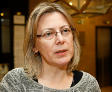 “É um momento de socialização das experiências de todos os estados, sobre os avanços dentro da formação, as dificuldades e as expectativas da próxima etapa”, destacou a coordenadora do ensino médio da Secretaria de estado da Educação do Paraná, Marly Albiazzetti. 21-10-14.