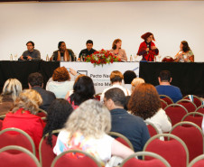 Representantes da Secretaria de Estado da Educação participaram do 2º Seminário do Pacto Nacional pelo Fortalecimento do Ensino Médio, que foi encerrado nessa terça-feira (21), em Curitiba. Promovido pela Universidade Federal do Paraná (UFPR) e Ministério da Educação (MEC), o evento debate ações para melhorias na implantação do programa em todo o Brasil. 21-10-14. 