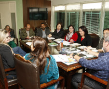 Reunião da APP com o Secretário da Educação Paulo Schmidt. 22-10-14.