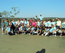 Pais e alunos fazem viagem cultural a Foz do Iguaçu