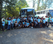 Pais e alunos fazem viagem cultural a Foz do Iguaçu
