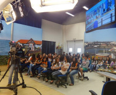 Colégio Estadual Luiz Augusto Morais Rego, de Toledo, visitou estúdios da RPCTV para aprender sobre funcionamento da televisão.