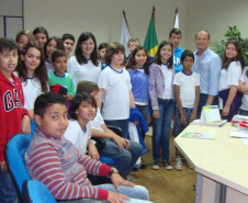 Projetos foram classificados entre os 10 melhores do ano e concorrem à premiação no dia 18 de novembro, em Brasília. Foram mais de 100 projetos inscritos.