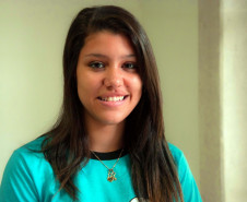 Cerca de 500 alunos do 9° ano de várias escolas da Região Metropolitana de Curitiba participaram nesta quarta-feira (5) da segunda edição do “Dia do Campo”, no Centro Estadual de Educação Profissional Newton Freire Maia, em Pinhais. Os estudantes foram acompanhados pelos pais e aproveitaram para conhecer e fazer as inscrições nos cursos oferecidos pela escola. A feira agrícola aconteceu em comemoração ao Dia do Técnico em Agropecuária.