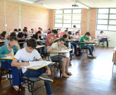 Das sete universidades, quatro realizam o processo seletivo neste mês e o restante em dezembro. Sistema de Seleção Unificada (Sisu) também é opção.
