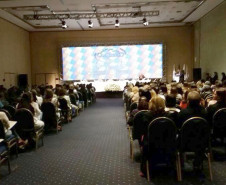 Nove professores da rede estadual apresentam nesta semana trabalhos no II Congresso Internacional sobre Altas Habilidades/Superdotação, no X Congresso Ibero-americano de Superdotação, Talento e Criatividade e no VI Encontro Nacional do Conselho Brasileiro para Superdotação, em Foz do Iguaçu.