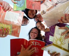 Escola Estadual do Campo Padre Anchieta, na cidade de Barracão. 03-09-14. 