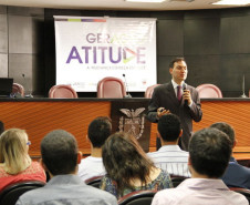 Caravana da Cidadania trouxe 34 alunos e professores da rede estadual para conhecer o Ministério Público e as sedes do Executivo, Legislativo e Judiciário.