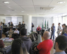 Caravana da Cidadania trouxe 34 alunos e professores da rede estadual para conhecer o Ministério Público e as sedes do Executivo, Legislativo e Judiciário.