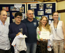 Os alunos das escolas estaduais de Toledo se destacaram na etapa regional do Concurso Cultural Televisando o Futuro - 2014, promovido pelo Instituto GRPCOM/RPCTV, em parceria com escolas e colégios municipais e estaduais, da rede pública do Paraná