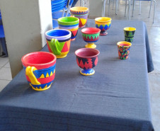 O Colégio Estadual Professora Maria José Balzanello Aguilera, em Londrina, promoveu o 1º Simpósio da Equipe Multidisciplinar Presença Negra em Londrina: 80 Anos de Resistência. O objetivo do evento foi o de debater sobre temas para promover a temática nas escolas da região. Além de socializar projetos e experiências entre os cerca de 300 participantes, houve a realização de conferências, palestras, grupos de trabalho, mesa-redonda e momentos culturais.