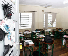 Um exemplo é a Escola Estadual Ângelo Trevisan, em Curitiba, onde professores trabalharam meses com os alunos para organizar uma mostra com o resultado de diversas atividades