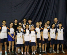 36 mil alunos participam de 18 modalidades esportivas que integram os Jogos Escolares do Paraná. Aulas de treinamento acontecem em mais de mil colégios.