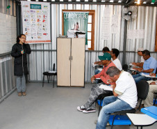 Em uma década, o Programa Paraná Alfabetizado já atendeu mais de 500 mil pessoas no estado, com 15 anos ou mais que não eram alfabetizadas. 25-11-14. 