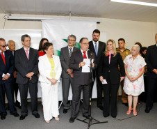 Fernando Xavier Ferreira assumiu a secretaria da Educação do Paraná nesta segunda-feira (05). A cerimônia de transmissão foi acompanhada da vice-governadora do Estado, Cida Borghetti, diretores de escolas, funcionários da secretaria, deputados federais e estaduais, representantes de instituições de educação especial conveniadas à rede estadual além de familiares do novo secretário. 05-01-15.