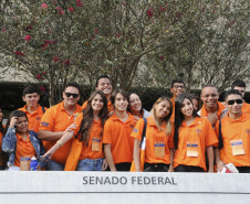 Os 27 jovens que participam do Projeto Jovem Senador 2014 fazem visita guiada nas dependências do Congresso Nacional, antes da cerimônia de posse e premiação.