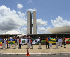 Congresso Nacional realiza cerimônia de hasteamento do Pavilhão Nacional, em comemoração ao Dia da Bandeira. O Brasil comemora a data desde 1889, ano da Proclamação da República.