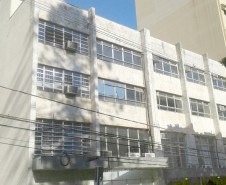 Foram investidos R$ 310 mil nas novas instalações. Agora são 19 salas de aula, além de laboratórios, refeitório, cozinha, biblioteca, e salas de apoio pedagógico.