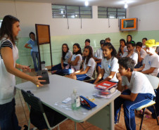 Ação inédita da Secretaria da Educação afastou com remuneração 620 profissionais para realização de Mestrado, Doutorado ou Pós-Doutorado. Na foto, Gislayne Marques Tombolin.