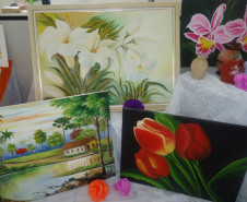 Trabalhos culturais, artesanais e científicos produzidos por jovens e adultos que frequentam o Ceebja e as Apeds da região foram apresentados à comunidade.