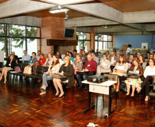 O Plano Estadual de Educação do Paraná (PEE-PR) foi apresentado durante reunião realizada em Curitiba aos chefes e assistentes dos Núcleos Regionais de Educação do Paraná.
