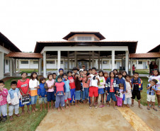 Espigão Alto do Iguaçu - Escola Indígena Valdomiro P. de Lima, na Aldeia Pinhal.
Espigão Alto do Iguaçu, 16-05-13.
 