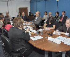 Venha debater a educação e participar da construção do Plano paranaense
