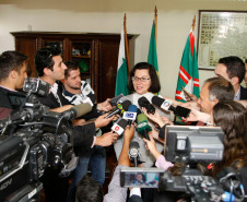 Coletiva sobre o fim da greve.
