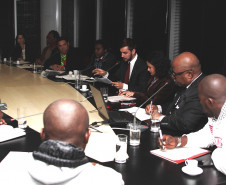 SEED formula, coordena e articula políticas de educação que buscam promover a igualdade racial para a sociedade paranaense.