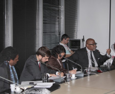 SEED formula, coordena e articula políticas de educação que buscam promover a igualdade racial para a sociedade paranaense.
