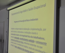 A saúde ocupacional e como diminuir os riscos de acidentes no ambiente de trabalho foram temas de apresentação na Secretaria da Educação.