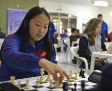 A 62ª edição dos Jogos Escolares do Paraná (JEPs), etapa para alunos com idade entre 12 a 14 anos, que acontecem em Apucarana, Norte do Estado, definiu até agora 28 campeões, nas modalidades de judô, xadrez, atletismo e badminton, e 30 classificados para a etapa nacional dos Jogos Escolares da Juventude.