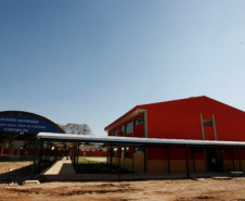 Os estudantes de Curitiba e da Região Metropolitana terão mais duas opções de cursos técnicos profissionalizantes na rede estadual de ensino, em 2016. A partir do próximo ano, o Centro Estadual de Educação Profissional (Ceep) de Curitiba, no bairro Boqueirão, vai ofertar os cursos técnico em Mecânica e técnico em Biotecnologia. 
