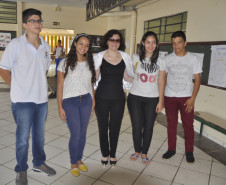 A programação começou por Apucarana, com uma visita ao Colégio Estadual Heitor Cavalcanti