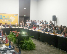 Ana Seres, está em Campo Grande (MS) para participar da III Reunião Ordinária do Conselho Nacional de Secretários da Educação (Consed).