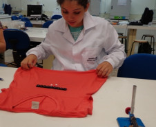 Os estudantes do curso técnico em Meio Ambiente do Centro Estadual de Educação Profissional (CEEP) Pedro Boaretto Neto, em Cascavel, no Oeste do Estado, já arrecadaram mais de oito toneladas de lixo eletrônico desde 2007.  