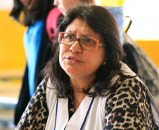 Merenda oferecida aos alunos, no Colégio Estadual Elza Schewder Moro, em São José dos Pinhais. N/F: Professora Francisca Basil.
São José dos Pinhais, 02-10-15.
 