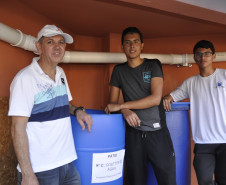 O tema foi escolhido para conscientizar os estudantes e comunidade sobre a escassez de água própria para o consumo humano.