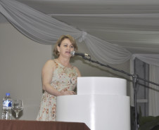 “Dentro dos principais objetivos do simpósio está a reformulação curricular, que já se faz necessária há algum tempo nos curso de agropecuária e florestal. Além disso, buscamos a atualização da gestão dos colégios agrícolas. Com isso, esperamos um reflexo positivo na educação ofertada aos nossos estudantes”, explicou a chefe do Departamento de Educação e Trabalho, Margaret Sbaraini.