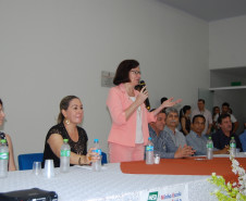 Escolas vencedoras do Prêmio Gestão CAF ganham cotas extras do Fundo Rotativo. Secretária Ana Seres.
Foto: SEED