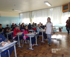 Jean Paulo Bernardo Xavier, do Colégio Estadual Professora Maria de Lourdes Morozowski, de Paranaguá.