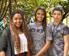 Especialistas, pesquisadores e profissionais da educação estiveram reunidos na semana passada, em Londrina, Norte Pioneiro, para debater a pluralidade racial, étnica, de gênero e da diversidade sexual. A atividade integra a programação do mês da Consciência Negra, comemorado oficialmente no dia 20 de novembro.